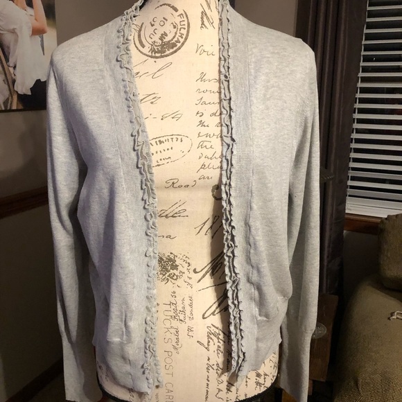 Banana Republic Sweaters - ❤️Banana Republic Cardigan EUC Banana Republic Sweaters - ❤️Banana Republic Cardigan EUC